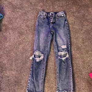 pacing jeans, to small,never worn.